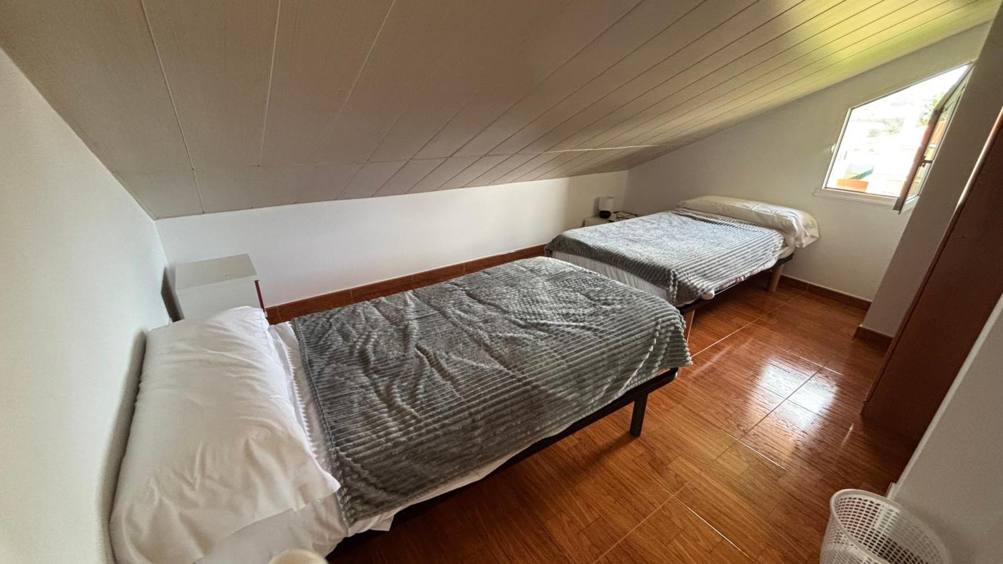 Despertar Con El Sonido De Los Pajaros เมลิเด ภายนอก รูปภาพ